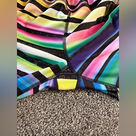 Silver icing Rainbow spectrum exclusive leggings - Picture 4 of 5
